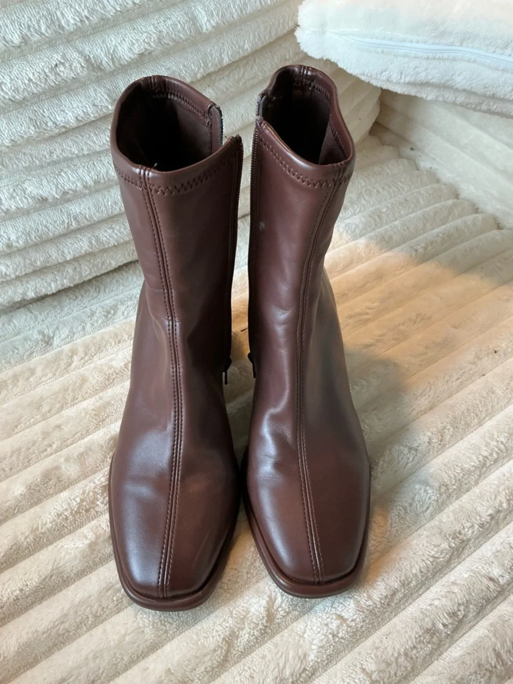 Steve Madden Brown Ankle Boots Square Toe Block Heel Size 8.5 - Picture 3 of 7